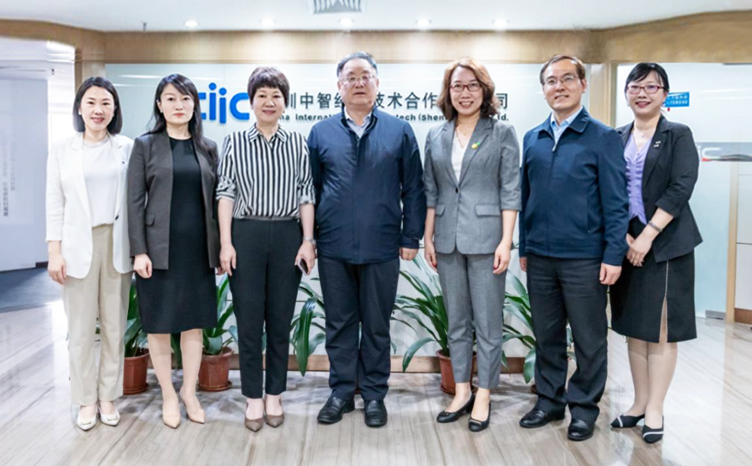 中智集團(tuán)黨委書記、董事長(zhǎng)卜玉龍一行赴中智深圳開(kāi)展調(diào)研