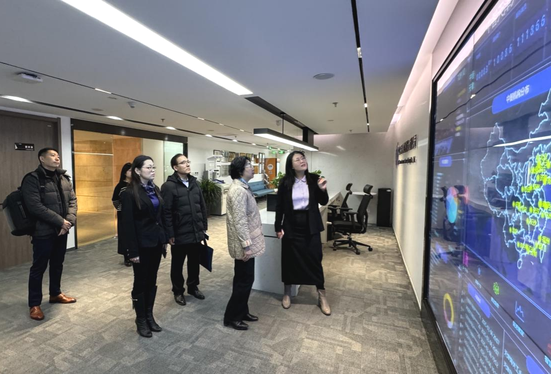 中智集團黨委副書記、董事、總經(jīng)理王曉梅赴中智天津開展調(diào)研